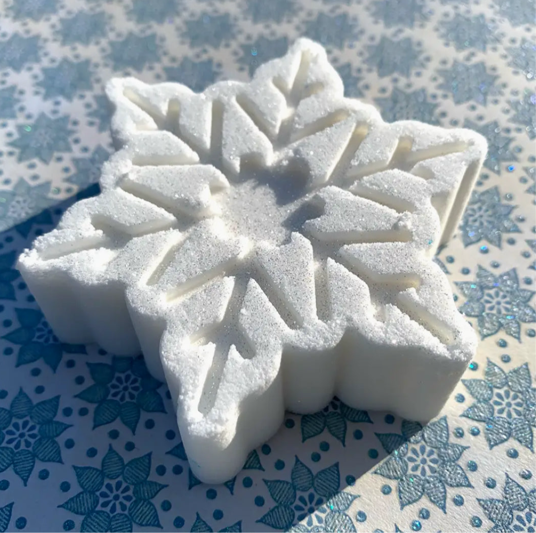 Snow flake bath bombs